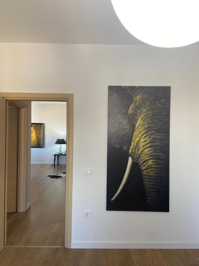MB luxury apartments Tirana Extérieur photo